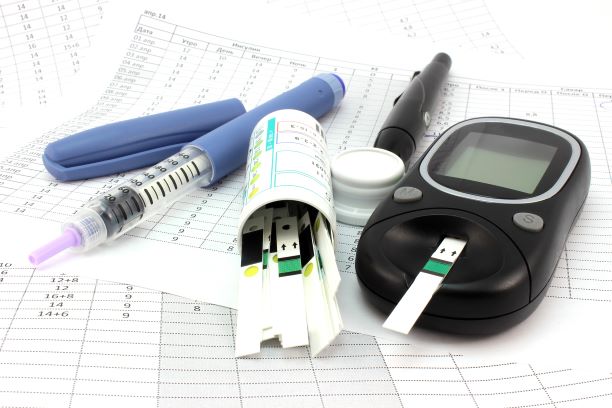 Cómo usar de manera segura los medidores de glucosa y las tiras reactivas  para la diabetes